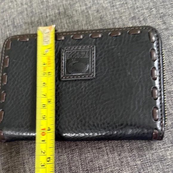 Dooney & Bourke Black Leather Zip Wallet Florentine NWT - Picture 8 of 9